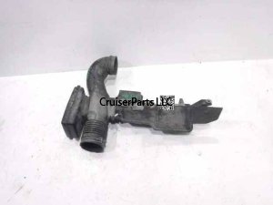 Air Cleaner Hose for 05-07 100 Series Cruisers