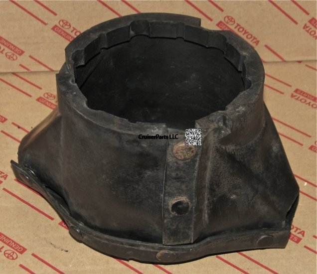 Modal Additional Images for Distributor Cover Boot 81-60 FJ40 and FJ60 Cruisers