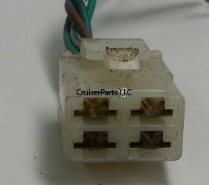 4 Prong Square Universal Connector