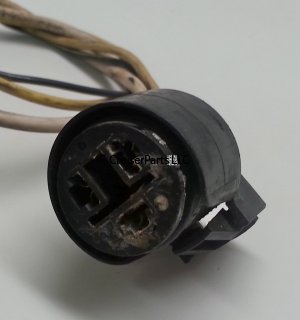 Alternator Plug for 88-90 62 Series