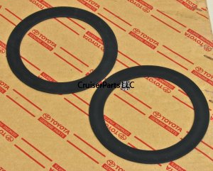 Steering Knuckle Inner Oil Seal 76-90 With Disc Brake Front Axle