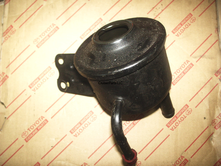 Power Steering Reservoir 93-97