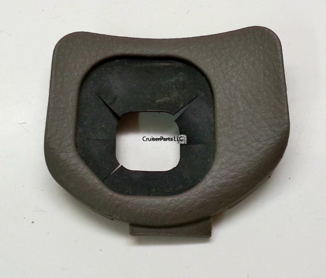 Lower Steering Wheel Cover No.2