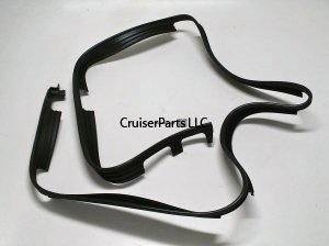 Left Fender Spacer Seal Between Apron & Fender 70 series