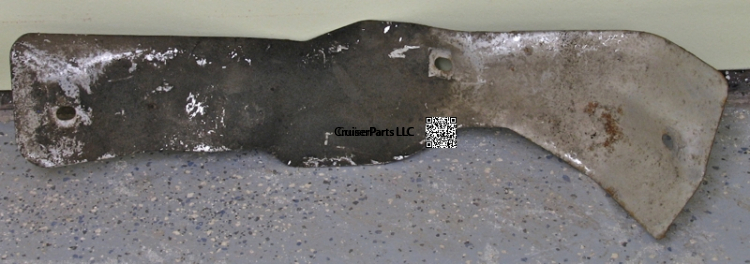 Modal Additional Images for Front Floor Heat Shield No. 1 81-90 60 Series Used