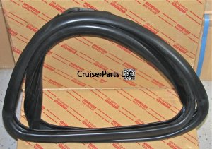 Rear Cargo Slide Window Rubber RH 80-Series And LX450