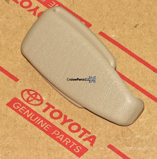 Rear Seat Shoulder Belt Hanger RH 2002+