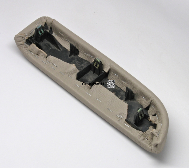 Modal Additional Images for Arm Rest RH 93-97