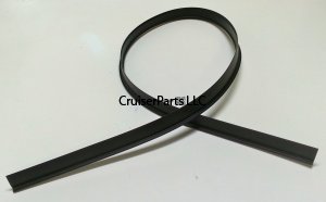 Windshield Left or Right Exterior Trim for 98-07 100 / LX470