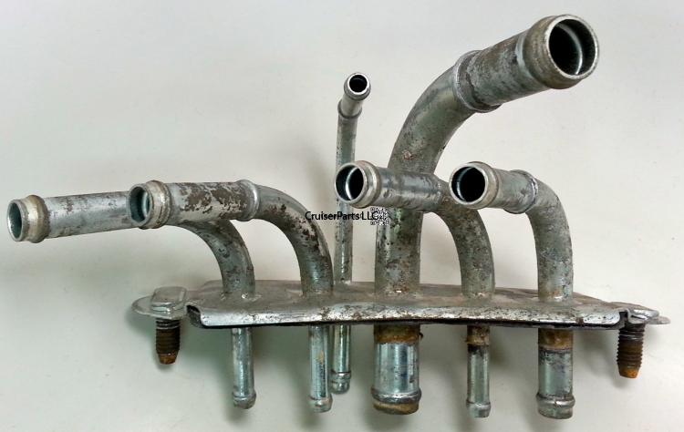 Fuel Tube Connector for 8/86-1/90 60 and 62 Series Cruisers