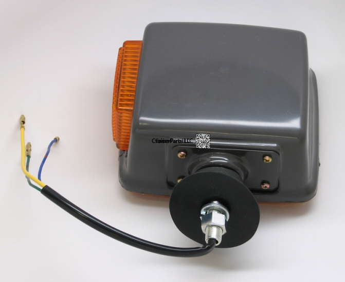 Modal Additional Images for Front Left Turn Signal 75-84 type High Quality Aft Mkt