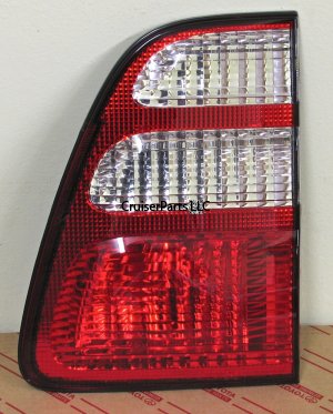 Rear Right Tail Lamp 03-05
