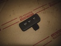 Left Front Seat Memory Switch Tan/Oak 98-02