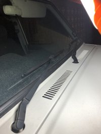 Windshield Wiper Arm 70 Series Clip On 1985-1999 Right Side