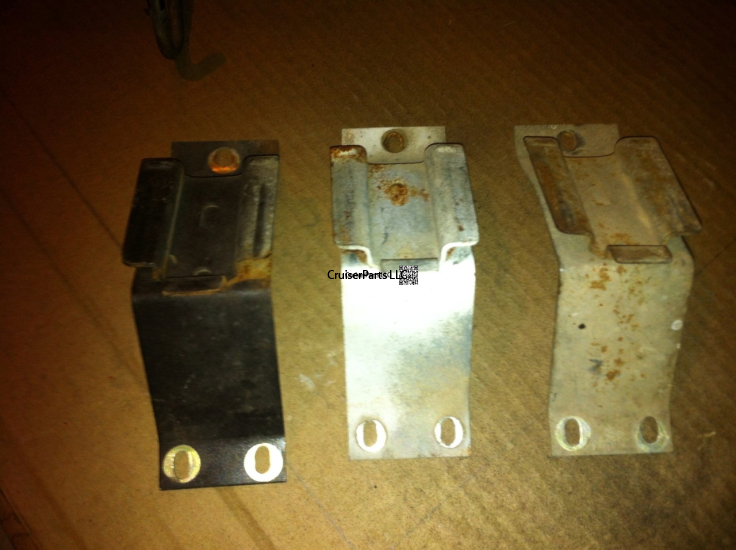 Windshield Washer Bracket Early-1977