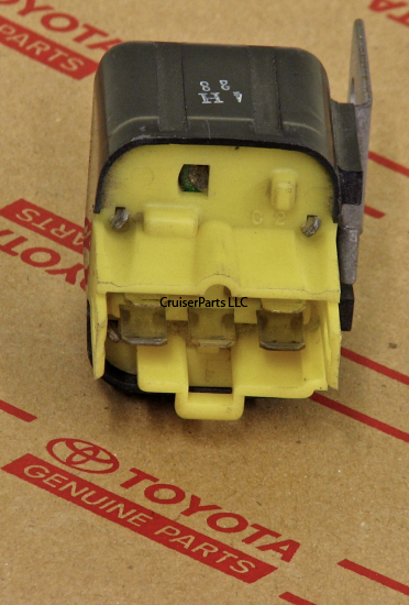 Modal Additional Images for EFI Circuit Opening Relay 88-90