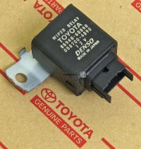 Rear Upper Hatch Glass Wiper Relay 98-02