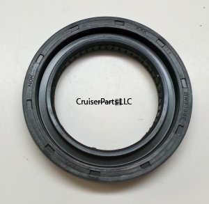 Transfer Case Oil Seal for 80-90 FJ60 and FJ62