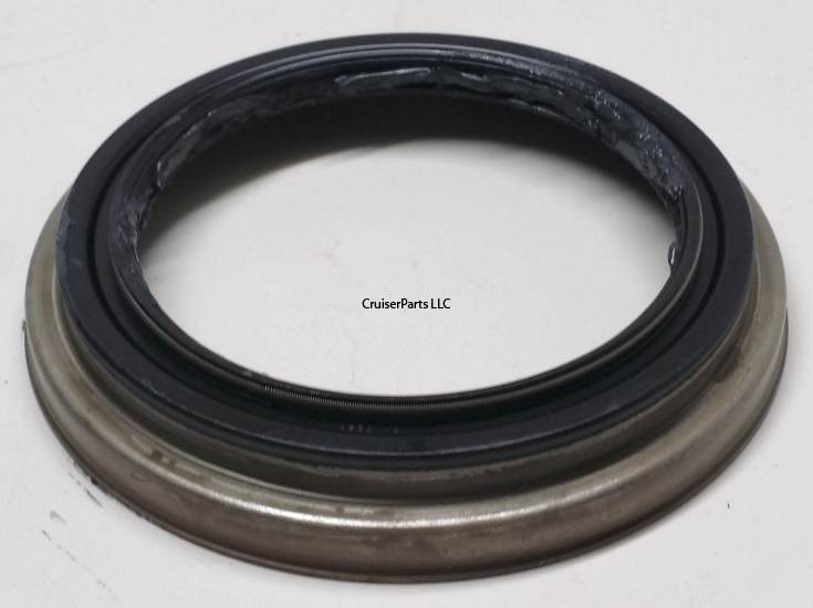 Front Right Axle Hub Oil Seal for Tacoma