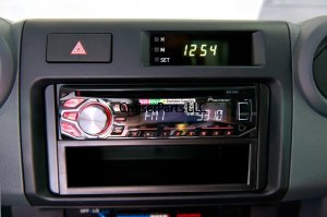 (image for) Pioneer Radio DEH-P5400BT Fits Most Toyota 1988-Current