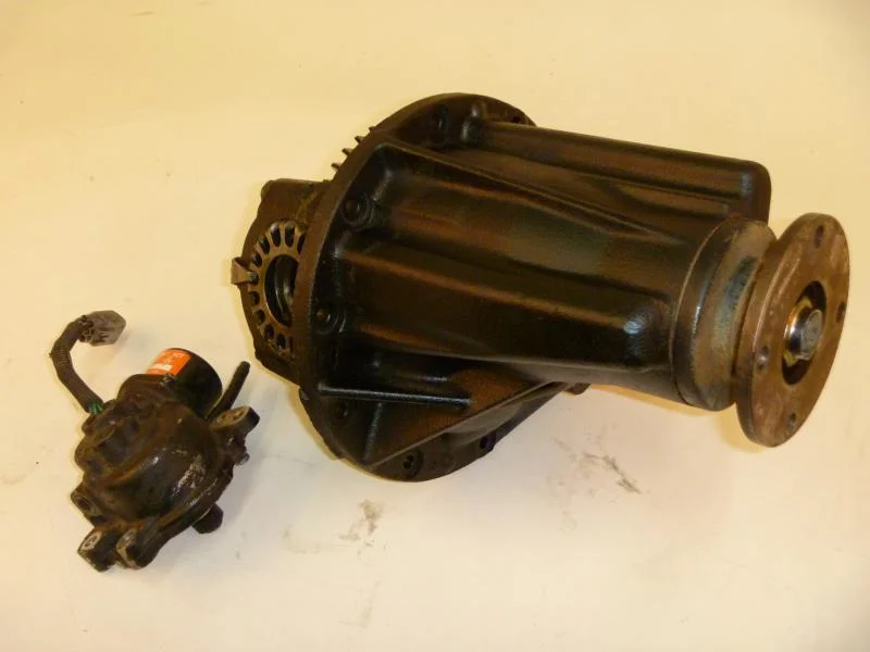 (image for) FJ80 Front Differential - 4:1 Ratio - Locking Style