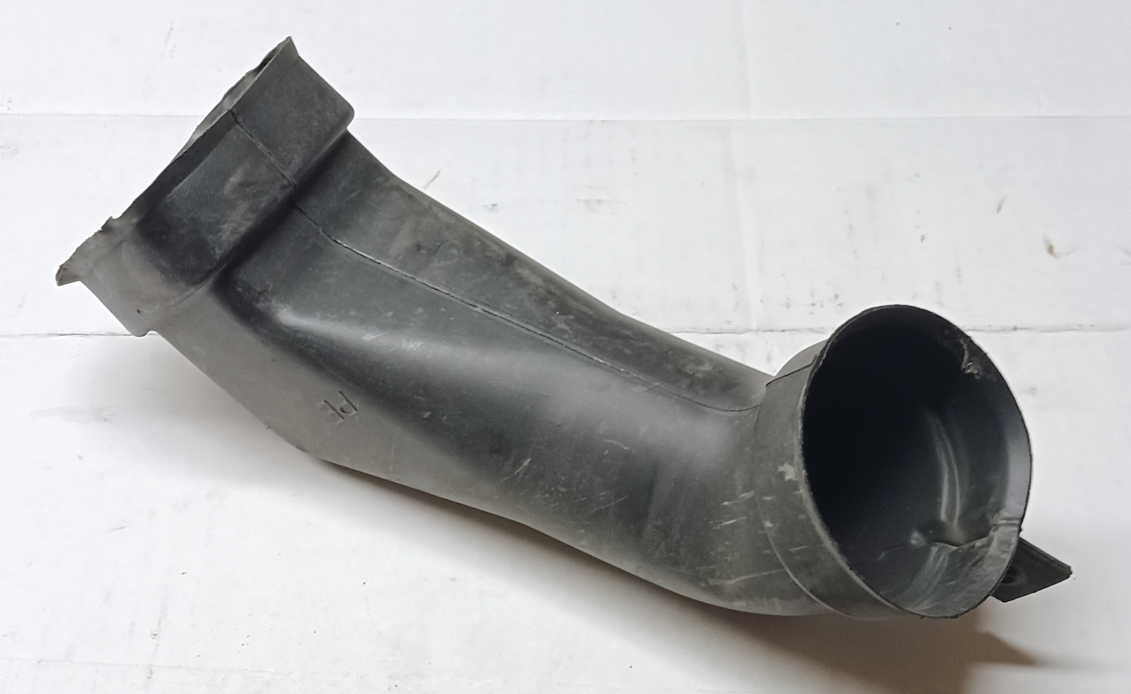 (image for) Heater to Register Duct No.6 1985-2007 70 Series