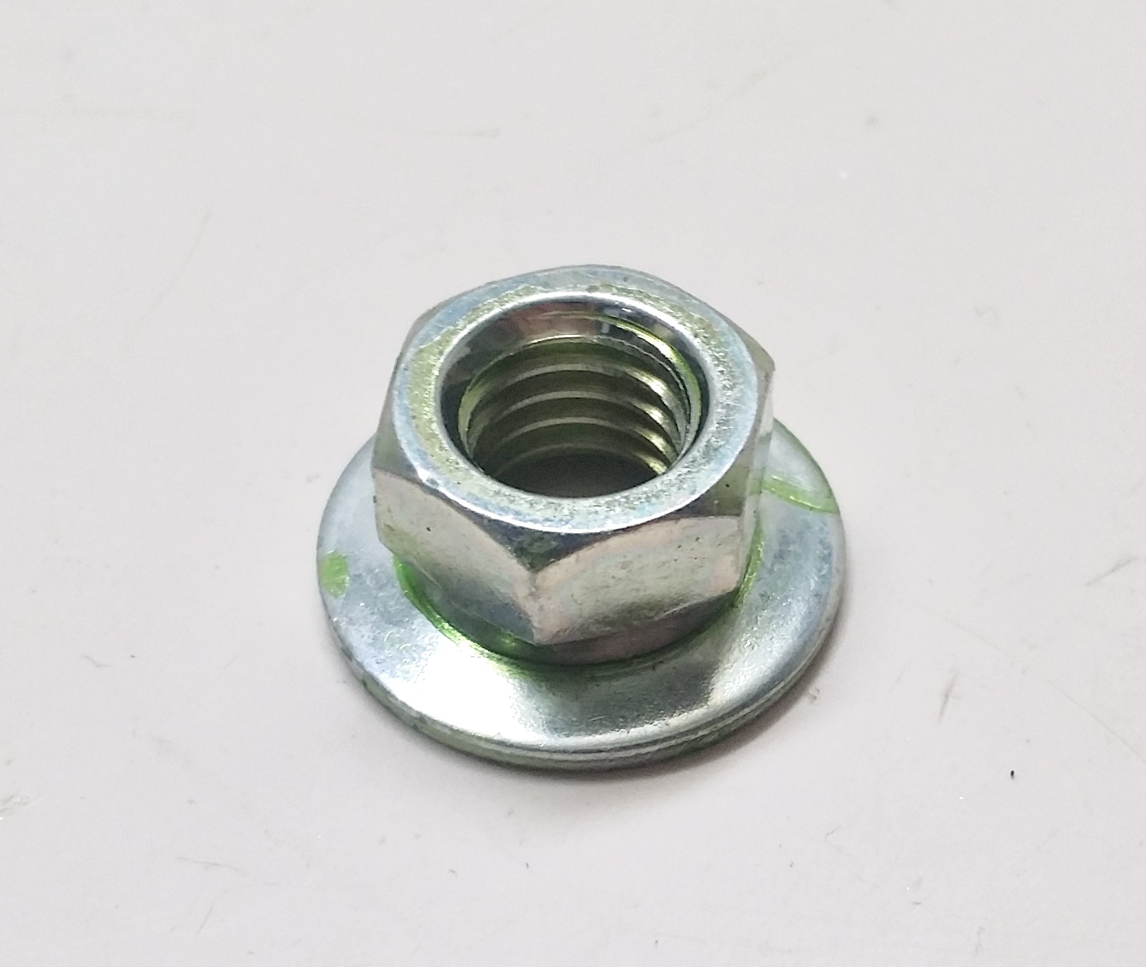 (image for) Front Wiper Arm Setting Nut