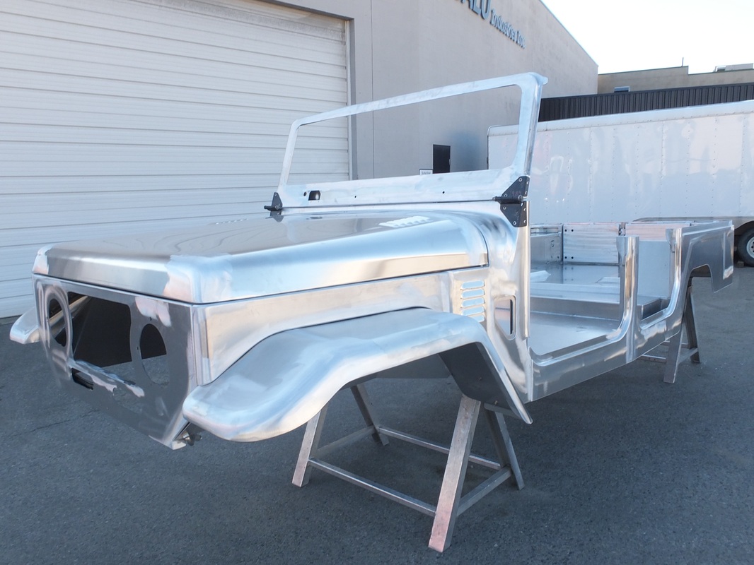 (image for) uad Cab (Approximately 125.5" Wheelbase)